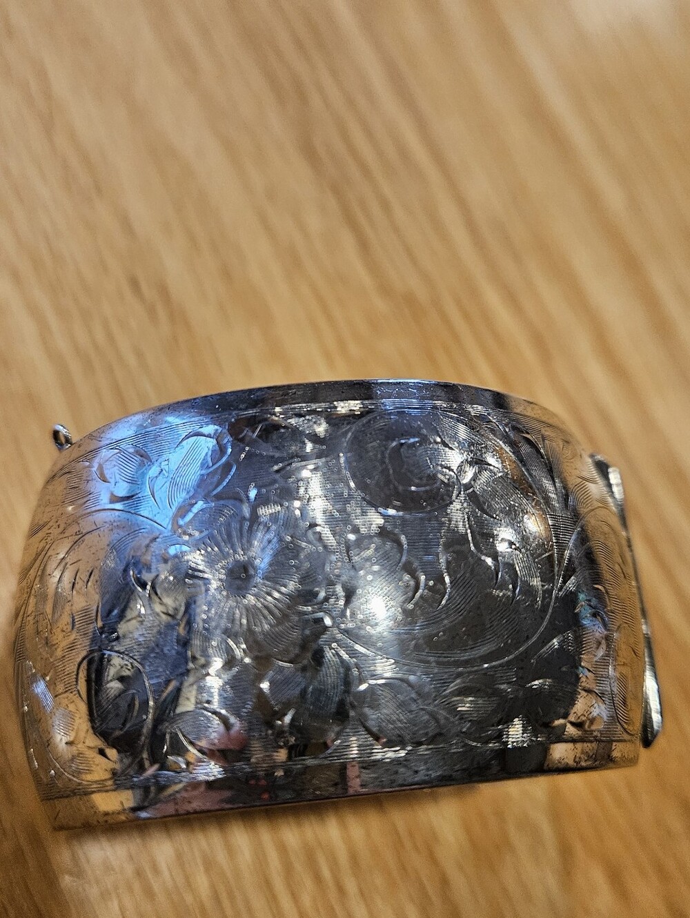 Vintage Forstner Sterling Silver Hinged Bangle